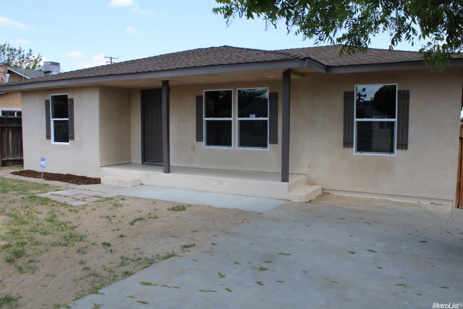 5228 9th St, Keyes, CA 95328 photo 2