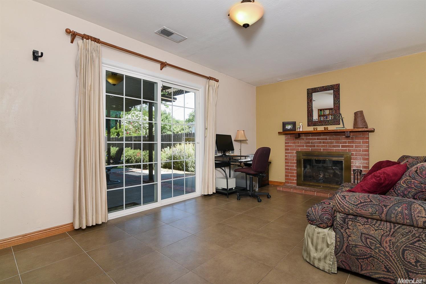 1317 Chestnut Ln, Davis, CA 95616 photo 11