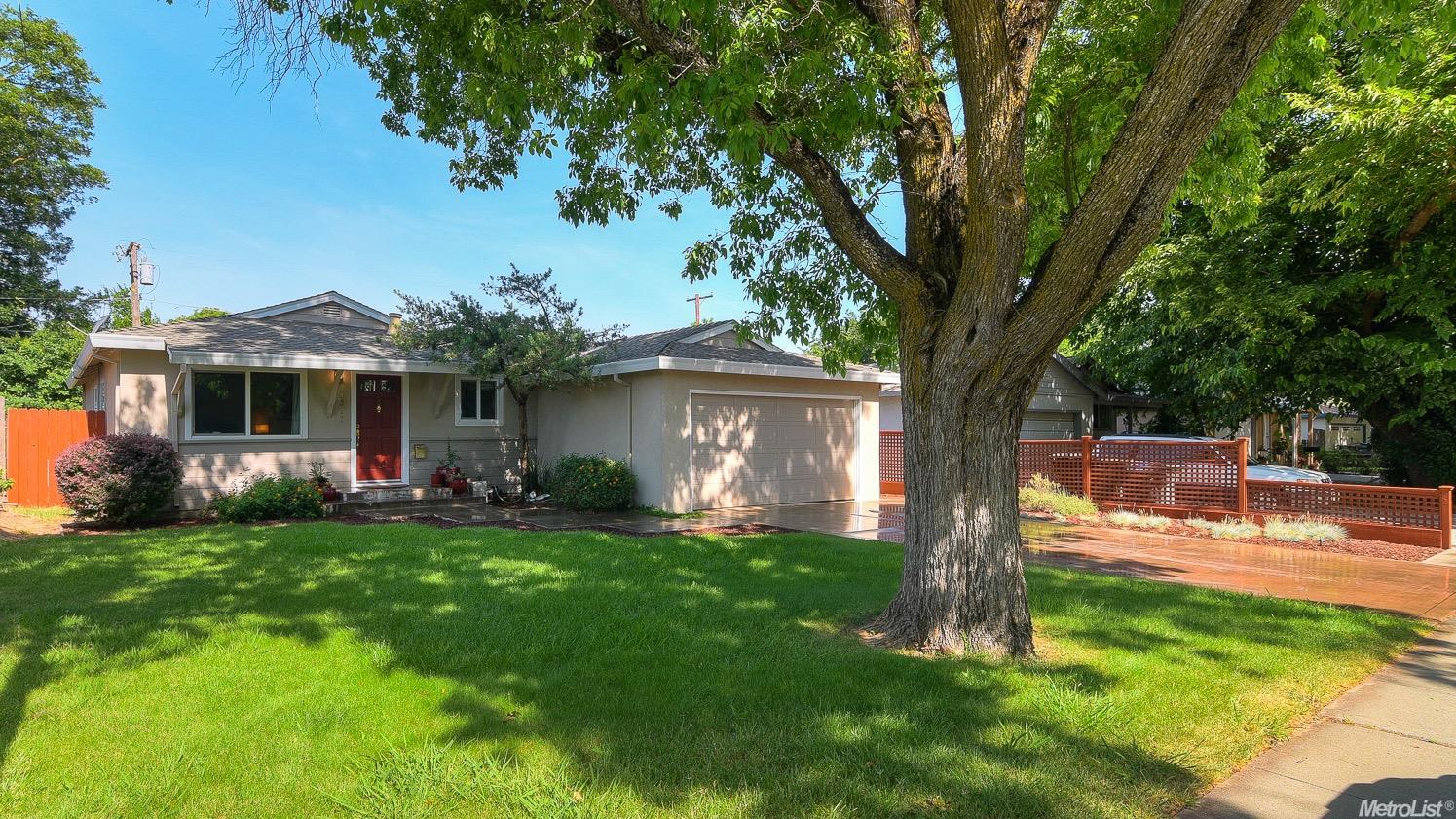 1317 Chestnut Ln, Davis, CA 95616 photo 2