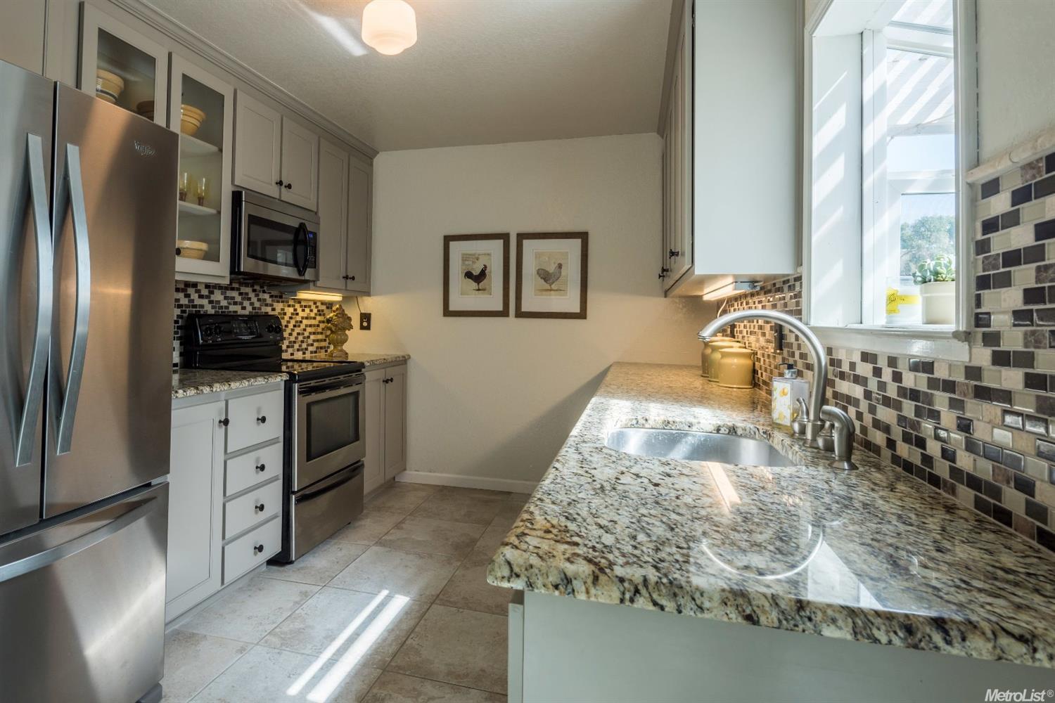 1311 Kathleen Ct, Ripon, CA 95366 photo 6