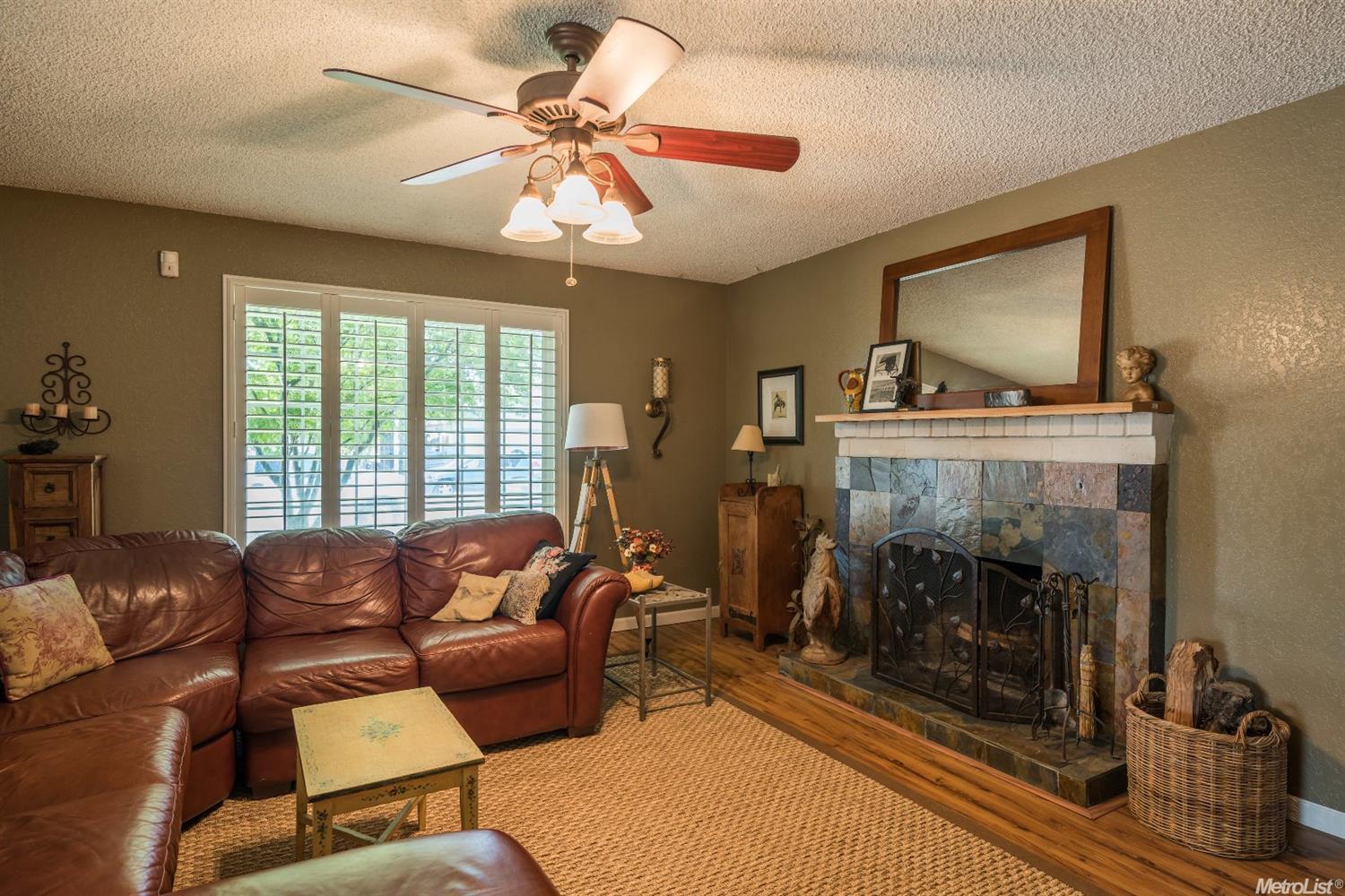 1311 Kathleen Ct, Ripon, CA 95366 photo 4
