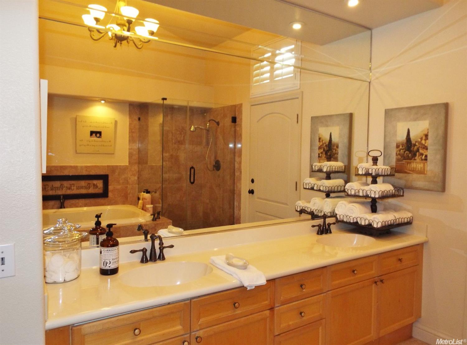 2105 Paramont Way, Modesto, CA 95355 photo 20