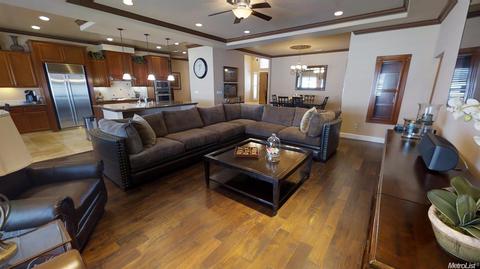 771 De Pedrini Dr, Ripon, CA 95366 photo 4