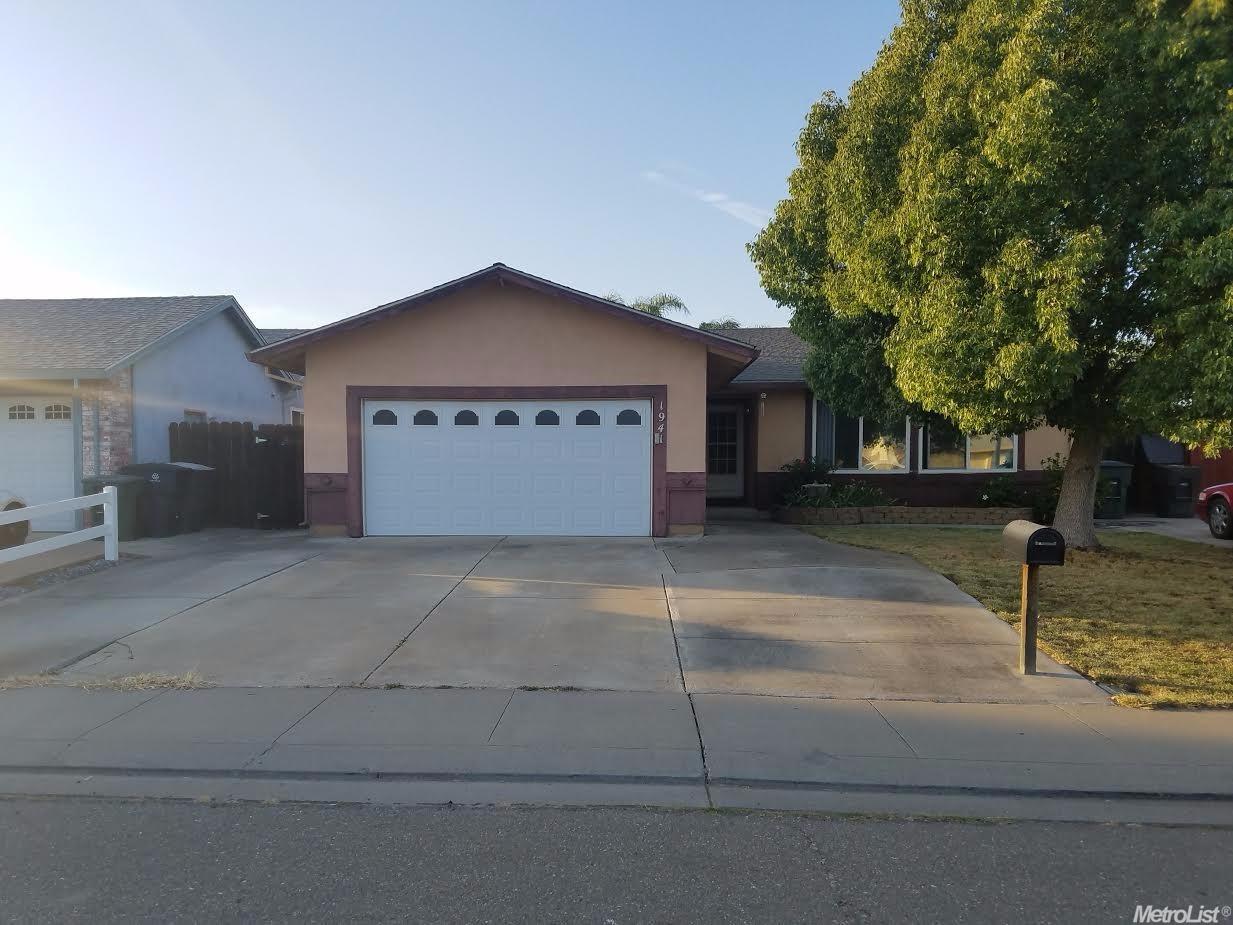 1941 Alegre Dr, Tracy, CA 95376 photo 1