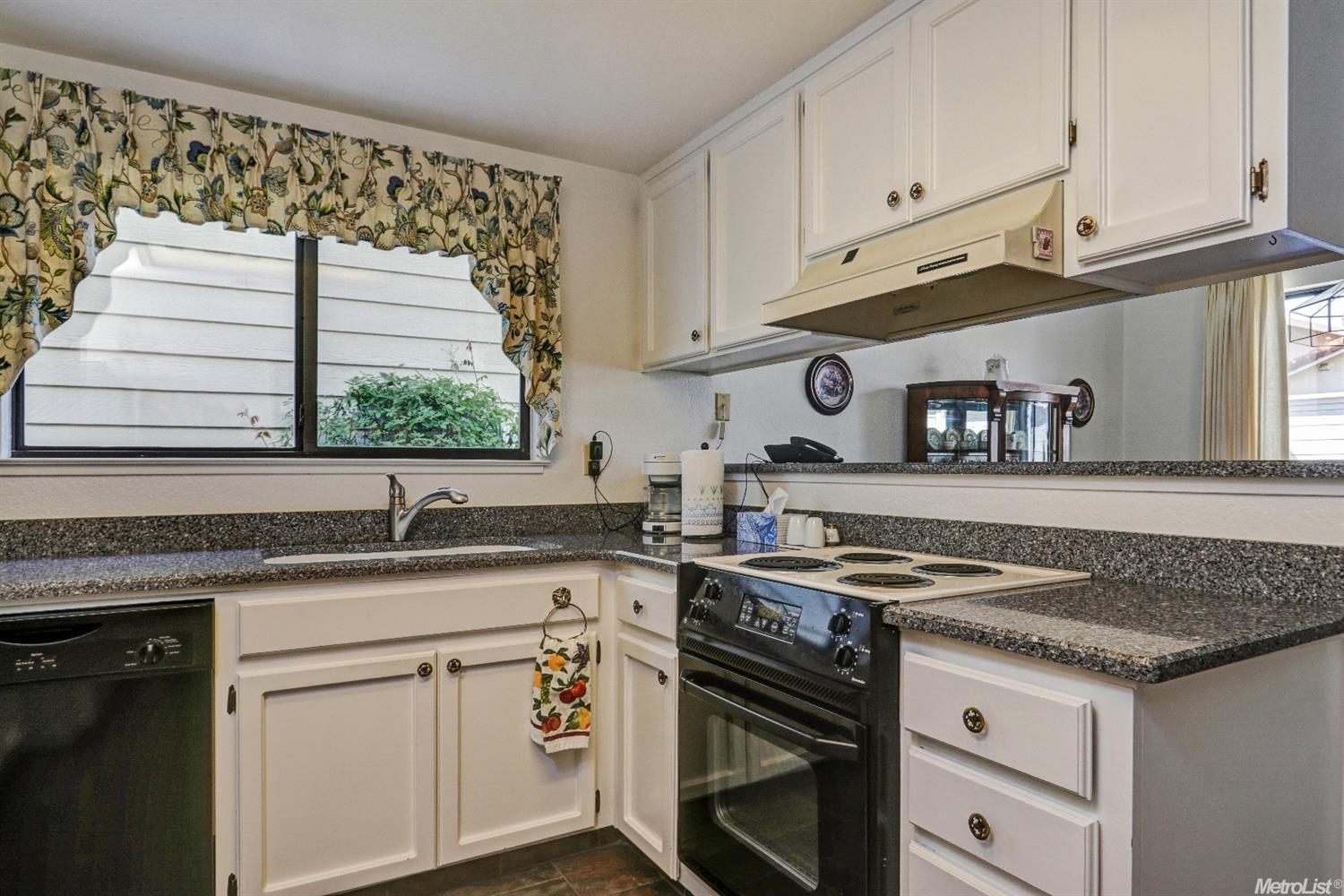 2205 Camborne Dr, Modesto, CA 95356 photo 12
