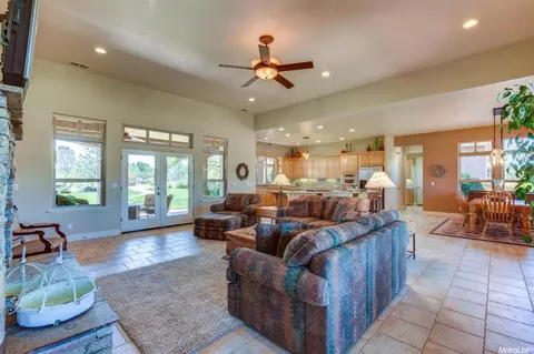 1150 Shoreline Dr, Placerville, CA 95667 photo 7