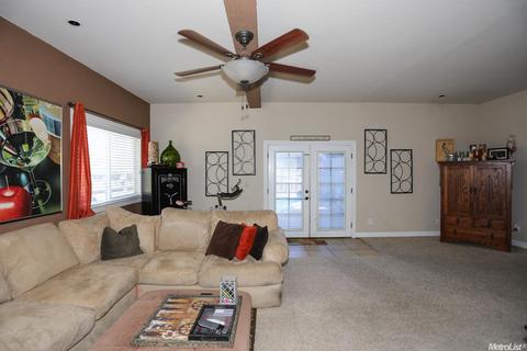 2105 E Marshall St, Turlock, CA 95380 photo 14