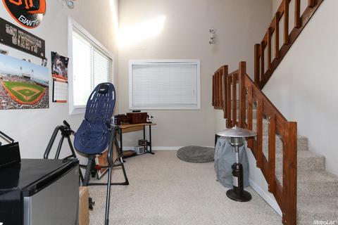2105 E Marshall St, Turlock, CA 95380 photo 30