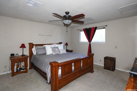 2105 E Marshall St, Turlock, CA 95380 photo 25