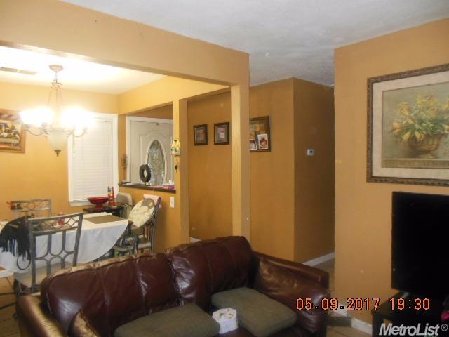 3012 Penny Ln, Modesto, CA 95354 photo 11