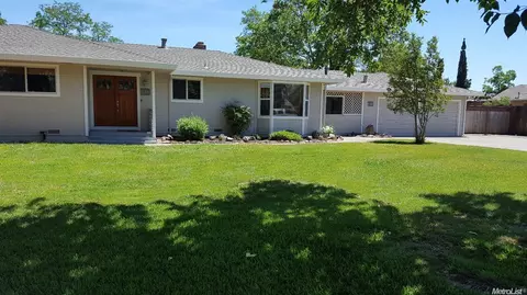 7832 Elmont Ave, Elverta, CA 95626 photo 2