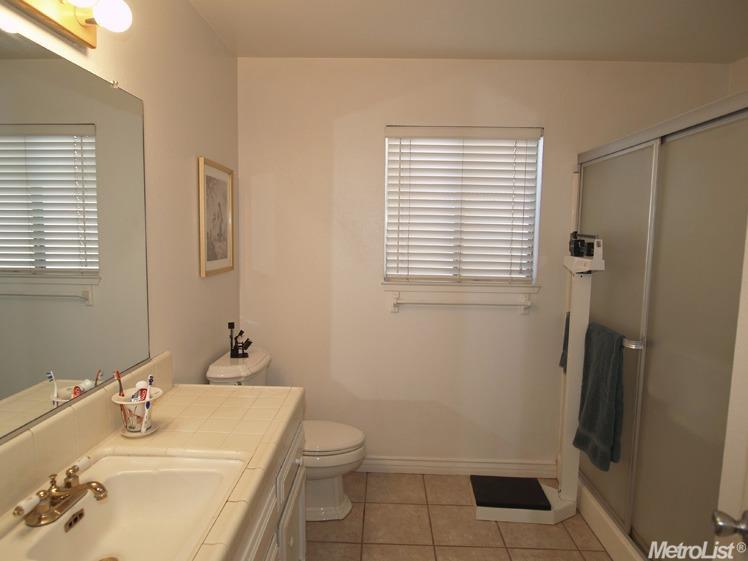 2108 Cardinal Dr, Ceres, CA 95307 photo 20