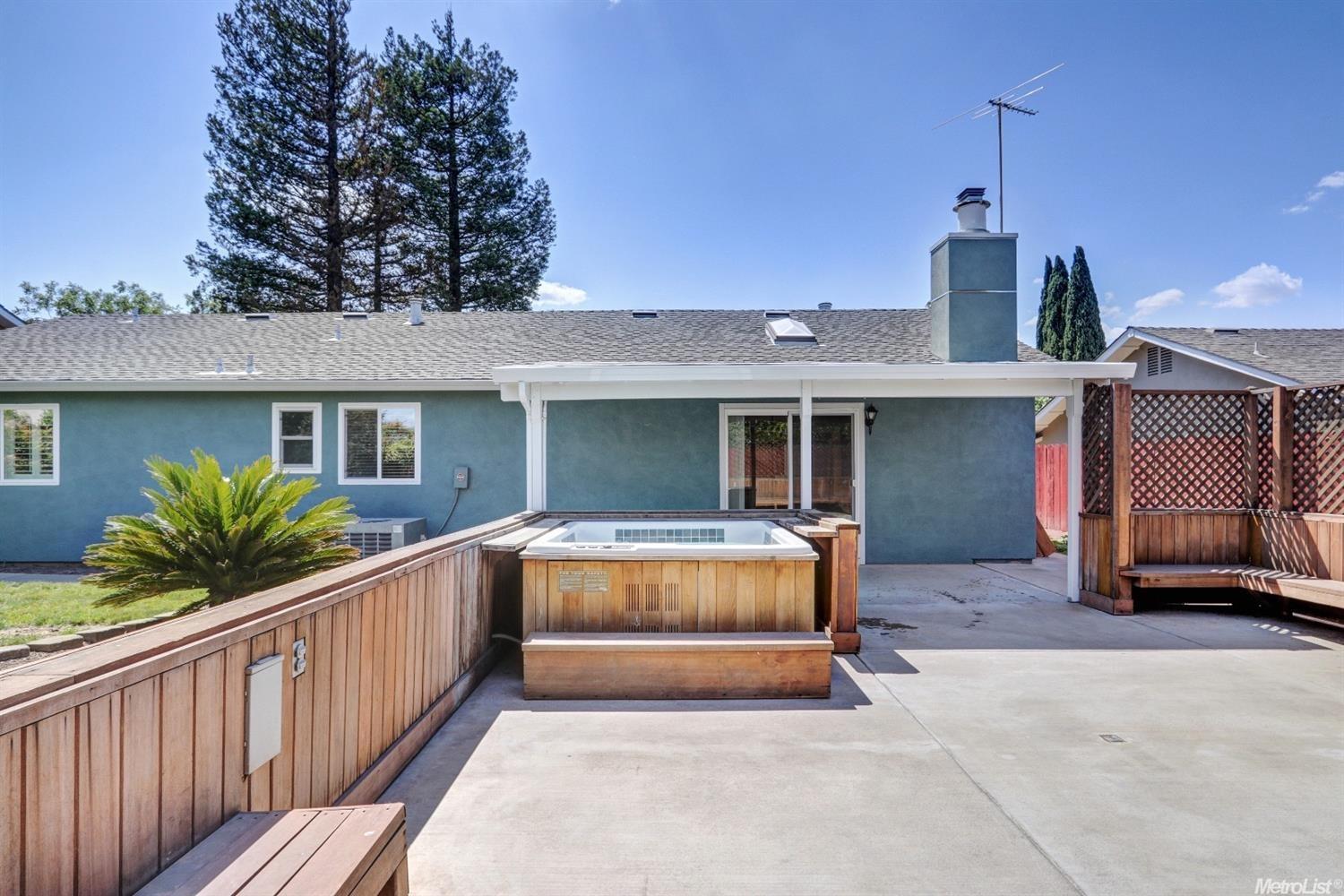 724 Larmuseau Ln, Modesto, CA 95351 photo 23