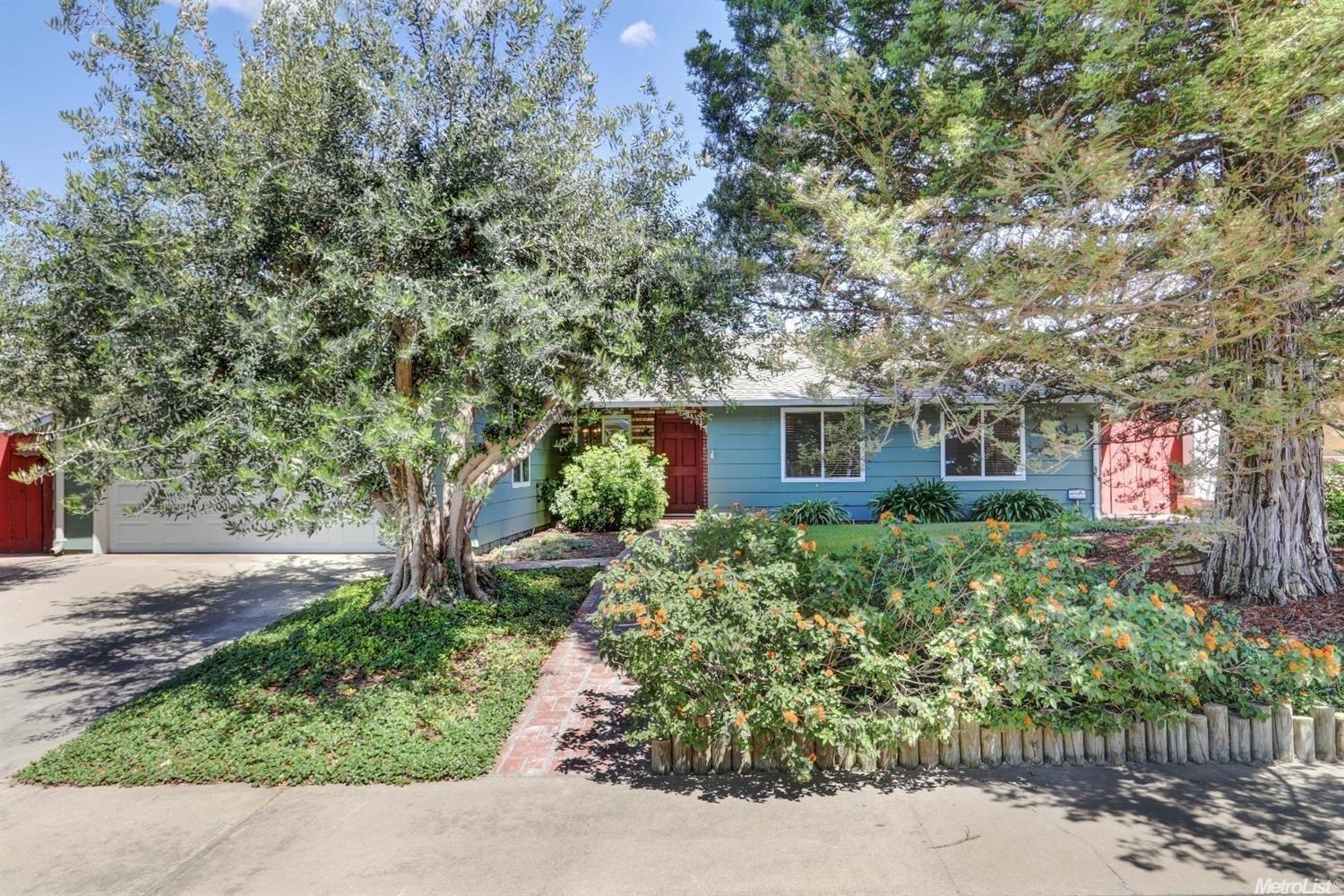 724 Larmuseau Ln, Modesto, CA 95351 photo 1