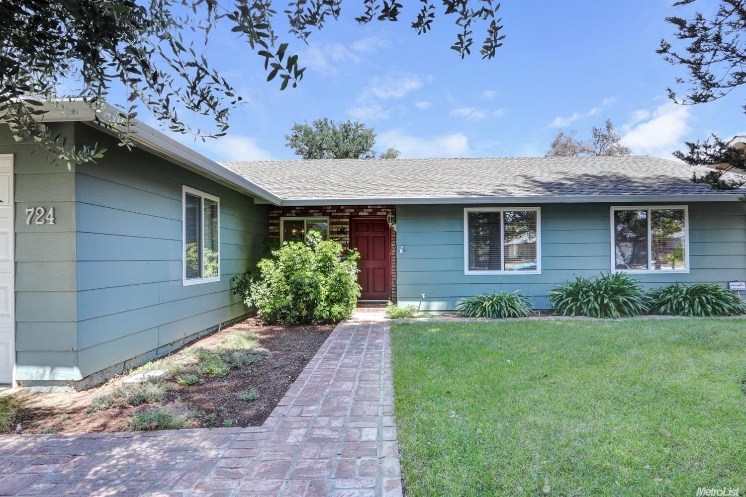 724 Larmuseau Ln, Modesto, CA 95351 photo 3
