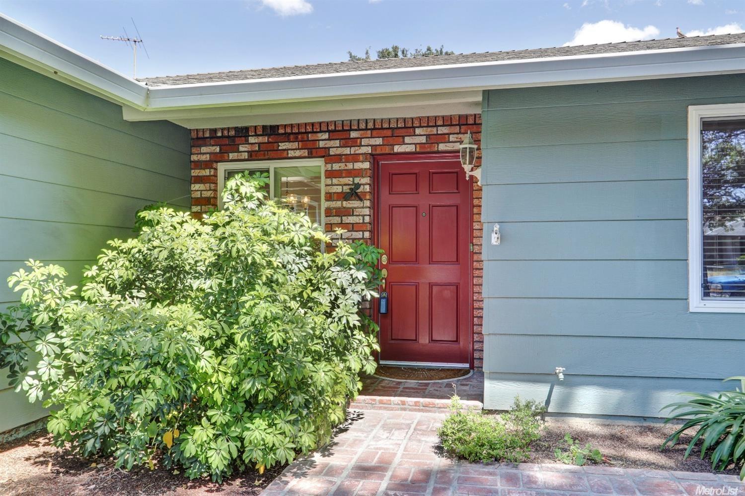 724 Larmuseau Ln, Modesto, CA 95351 photo 4