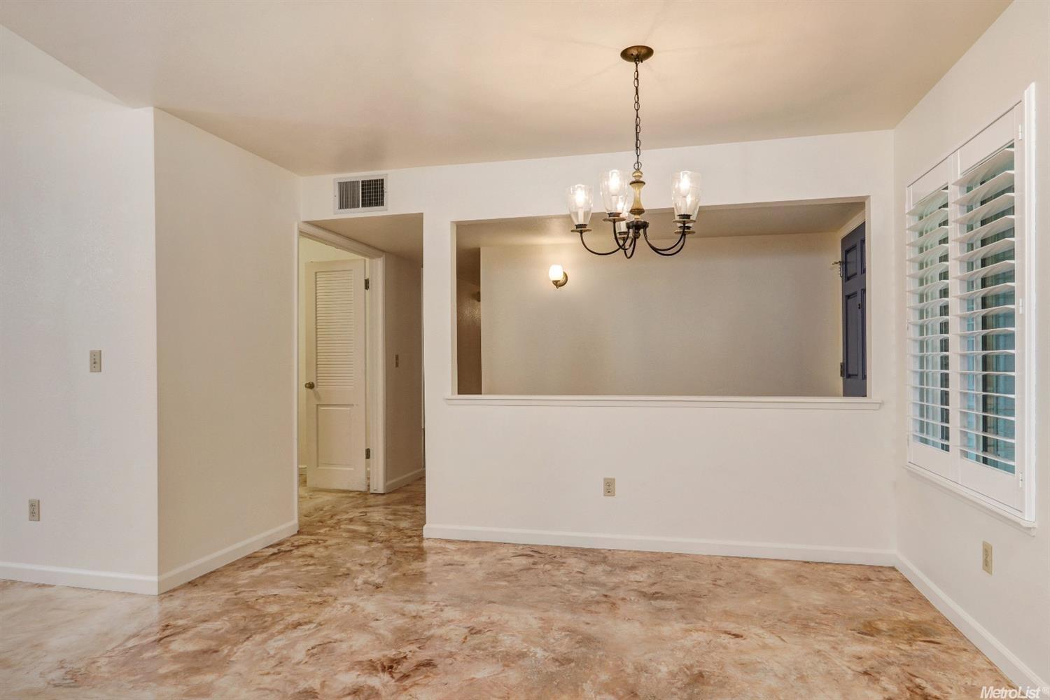 724 Larmuseau Ln, Modesto, CA 95351 photo 7