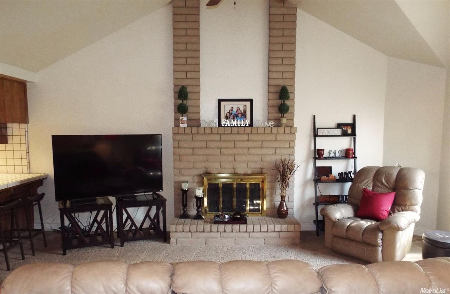 1620 Pantaleo Dr, Modesto, CA 95355 photo 5