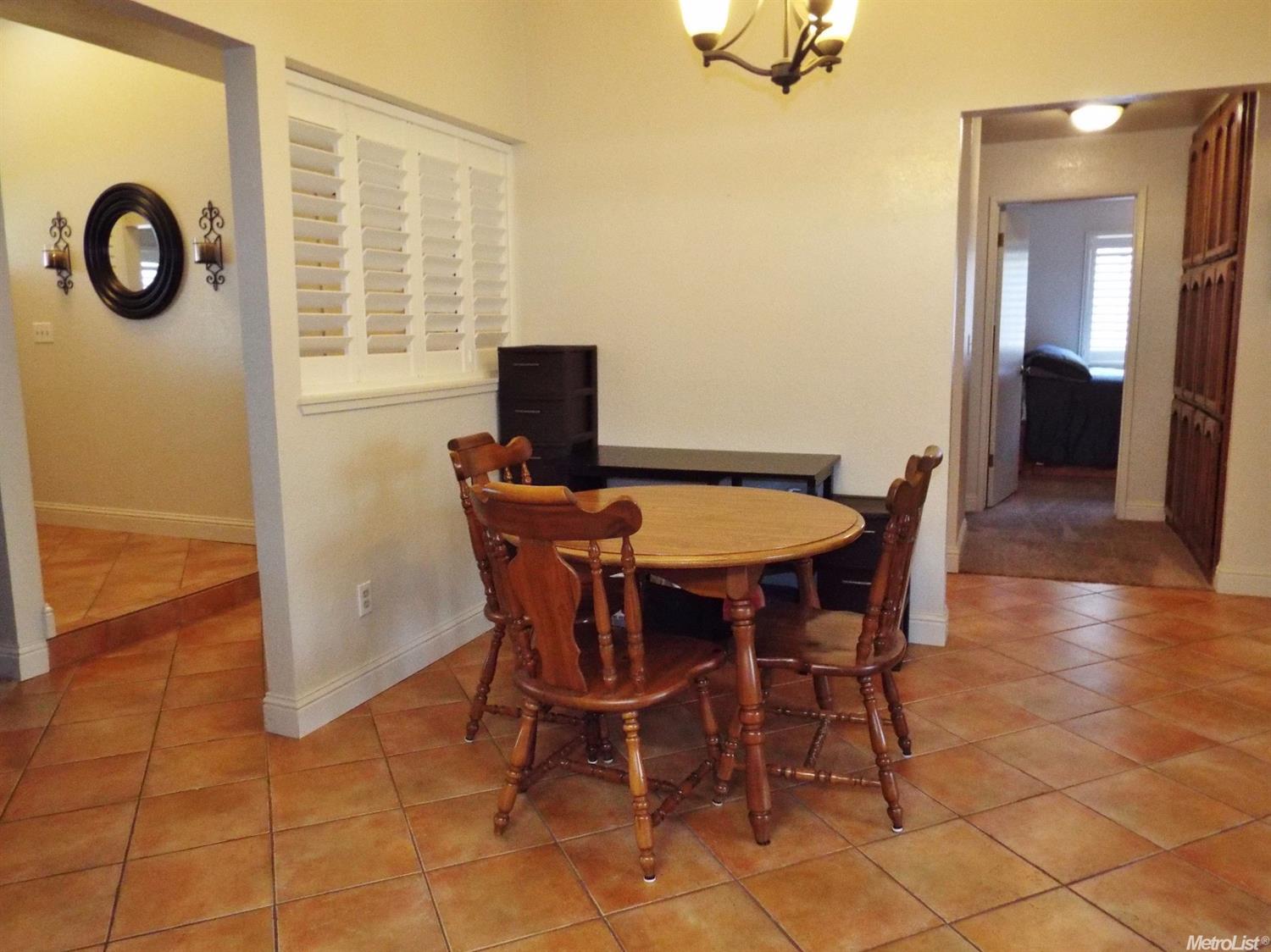 1620 Pantaleo Dr, Modesto, CA 95355 photo 9
