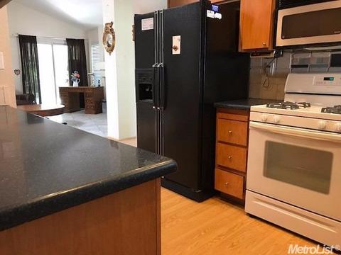 8428 Falcon View Dr, Antelope, CA 95843 photo 9