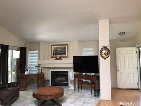 8428 Falcon View Dr, Antelope, CA 95843 photo 7