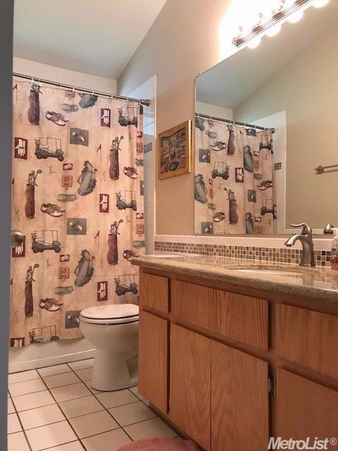 8428 Falcon View Dr, Antelope, CA 95843 photo 14