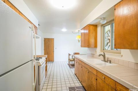 849 Anderson Rd, Davis, CA 95616 photo 17