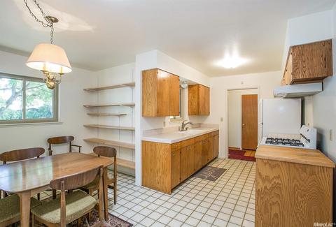 849 Anderson Rd, Davis, CA 95616 photo 3