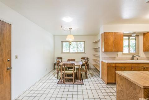 849 Anderson Rd, Davis, CA 95616 photo 8