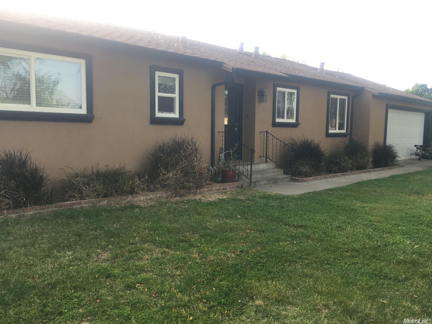 1409 Brannon Ave, Modesto, CA 95350 photo 1
