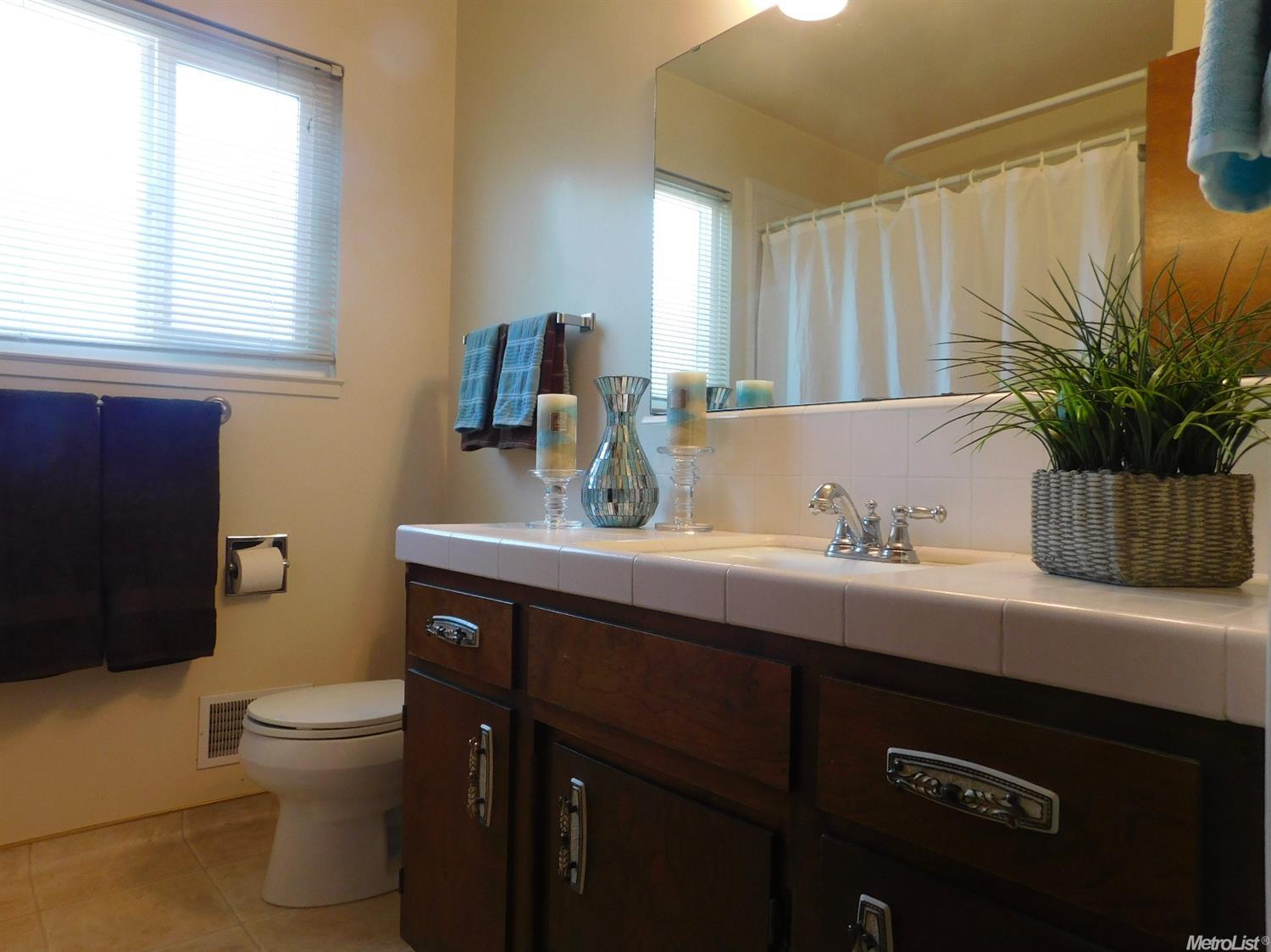 1909 Kruger Dr, Modesto, CA 95355 photo 15
