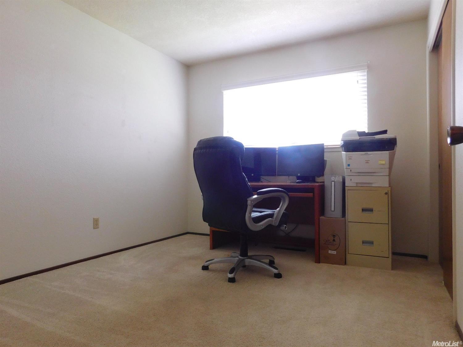1909 Kruger Dr, Modesto, CA 95355 photo 13