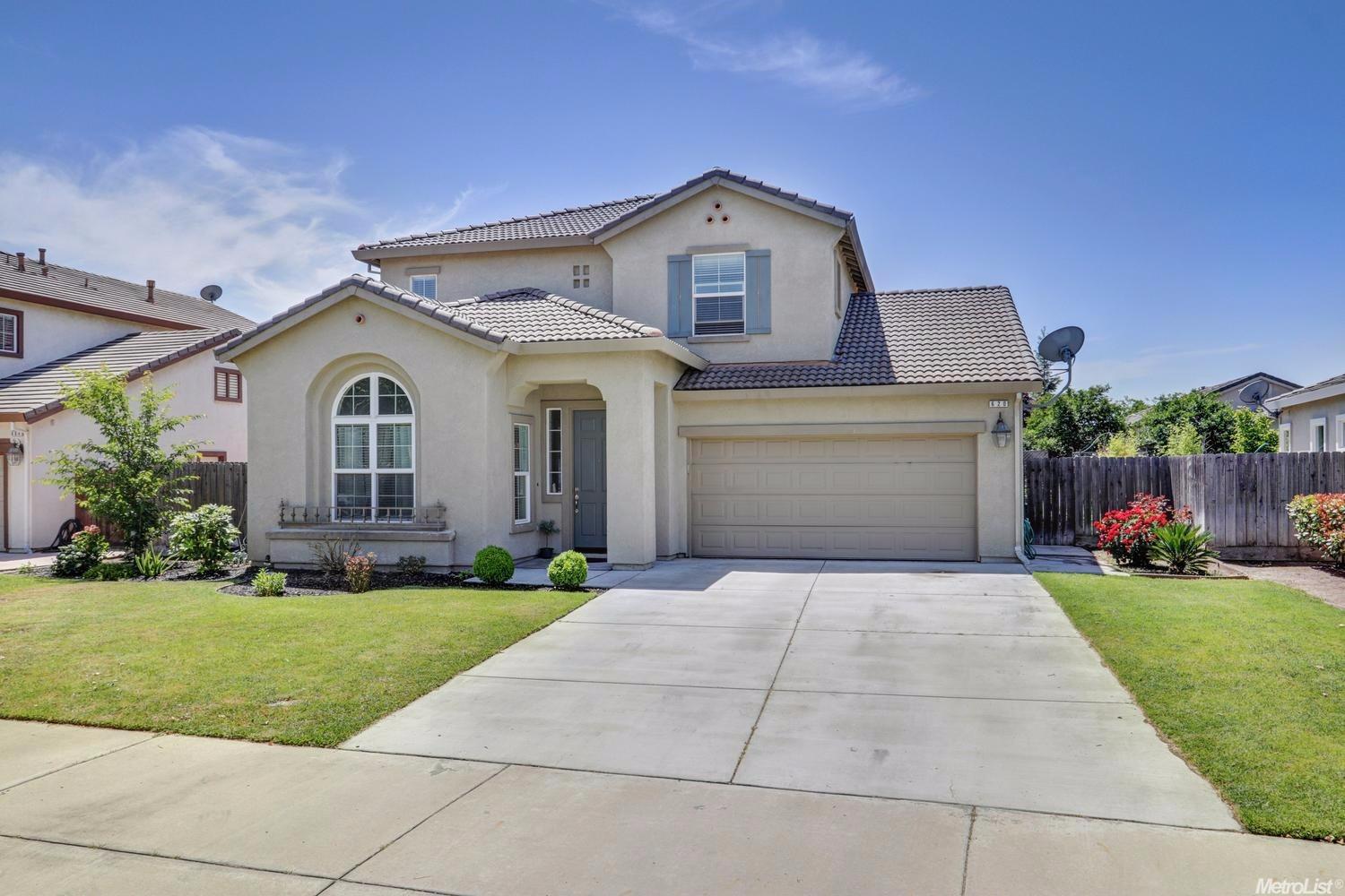 620 Anna Dr, Ripon, CA 95366 photo 2