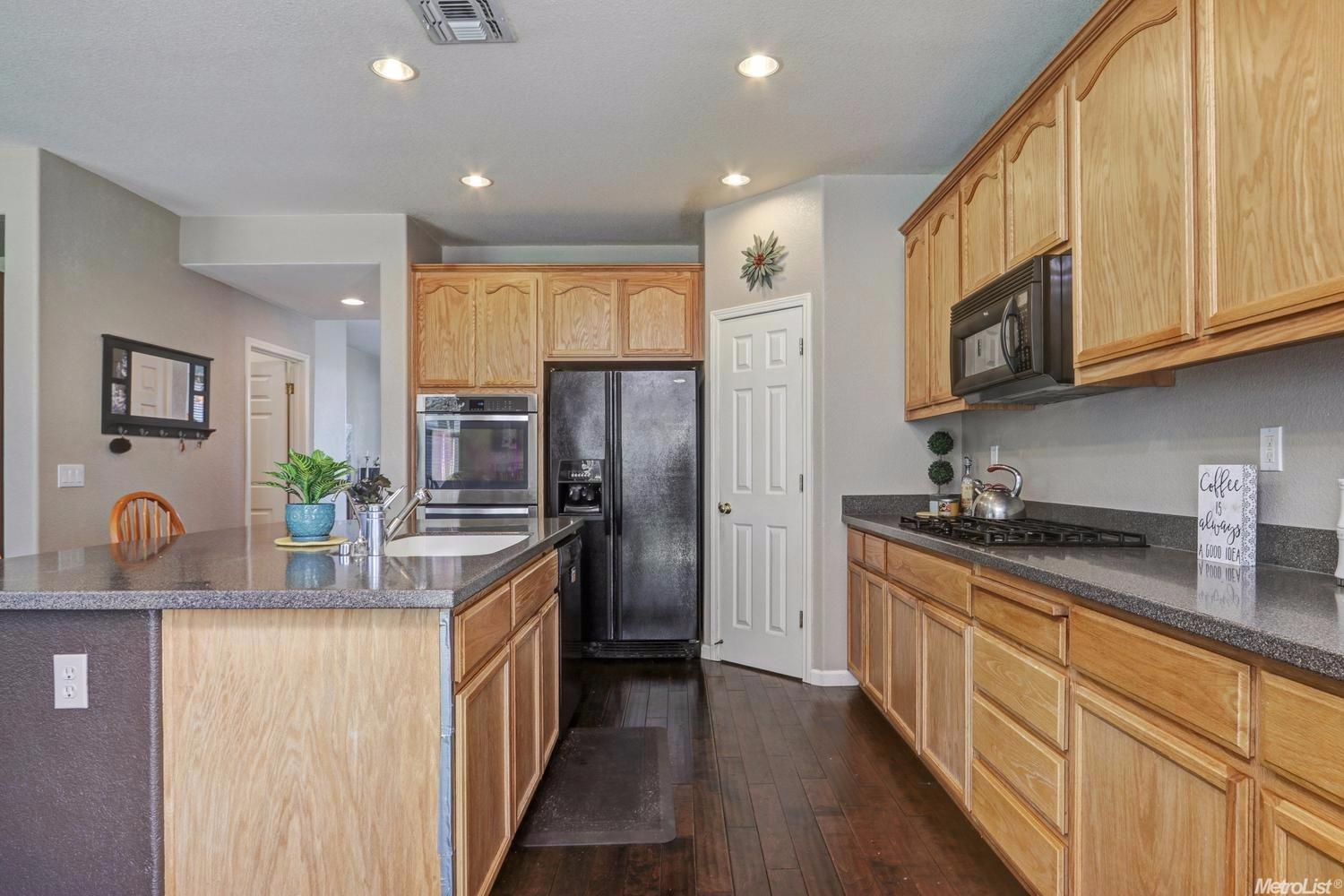 620 Anna Dr, Ripon, CA 95366 photo 18