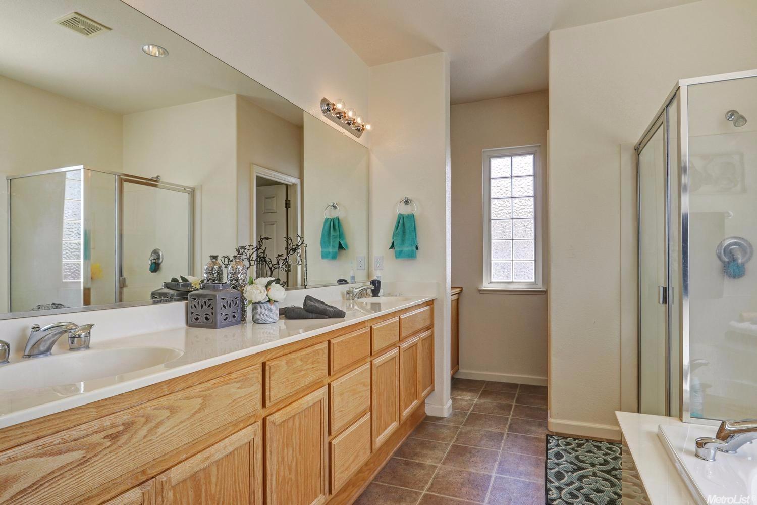620 Anna Dr, Ripon, CA 95366 photo 25
