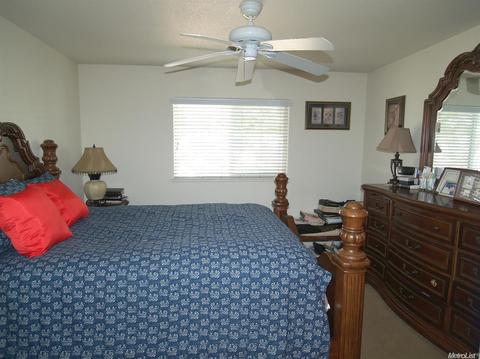 4906 Perez St, Salida, CA 95368 photo 9