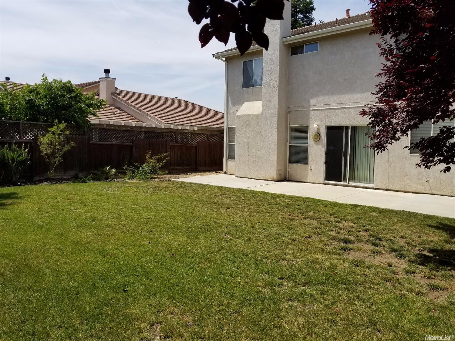 1122 James Burke Ave, Patterson, CA 95363 photo 4