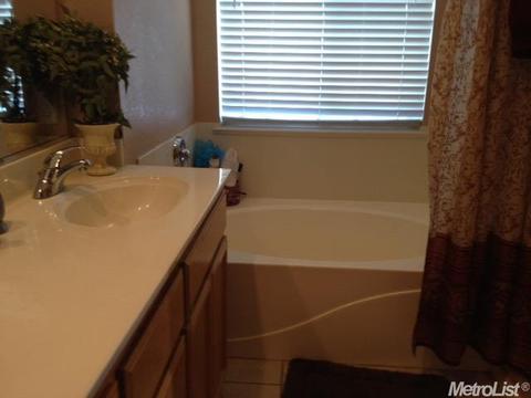 3798 Kempas Ct, Ceres, CA 95307 photo 13