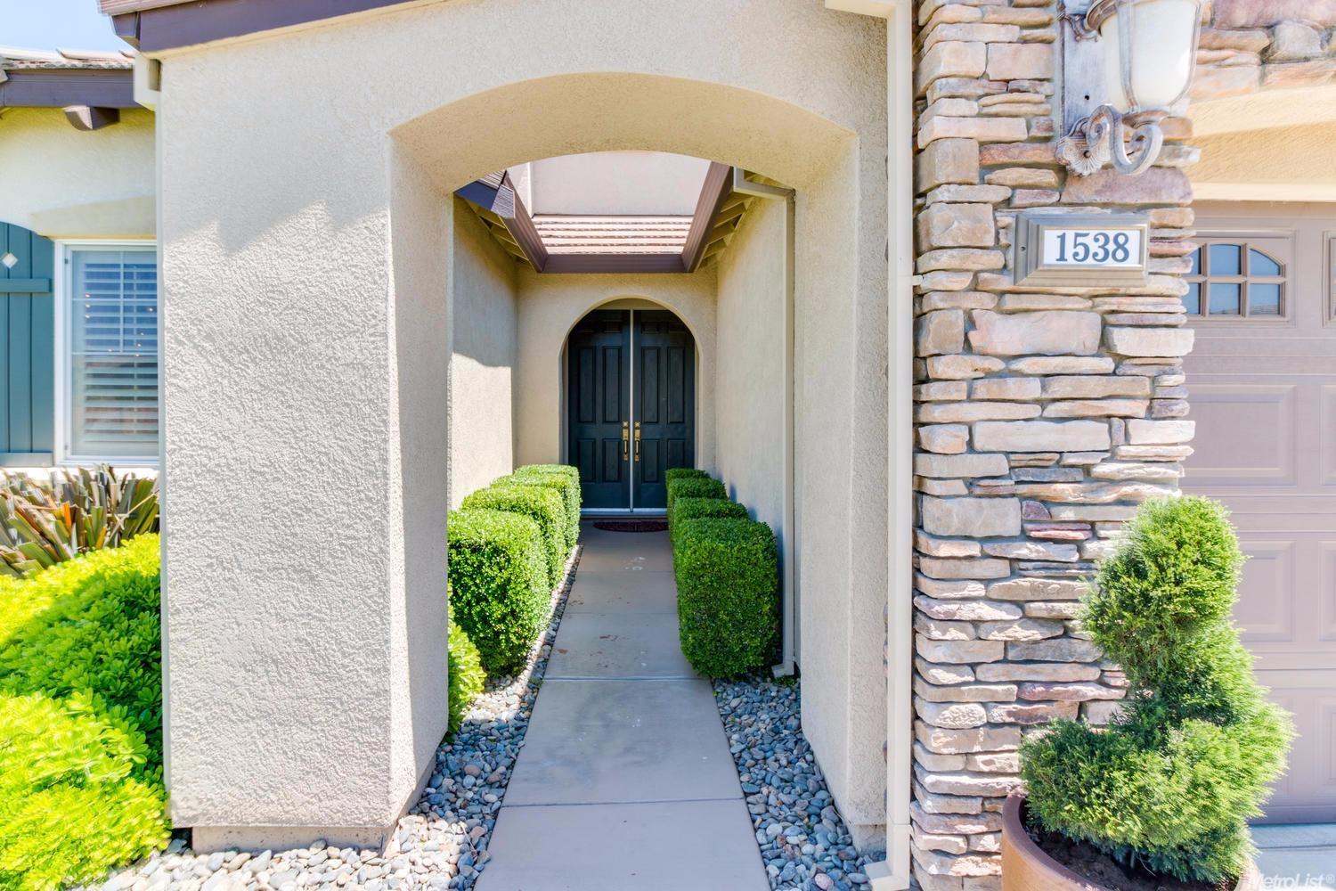 1538 Calhoun Ave, Ripon, CA 95366 photo 3