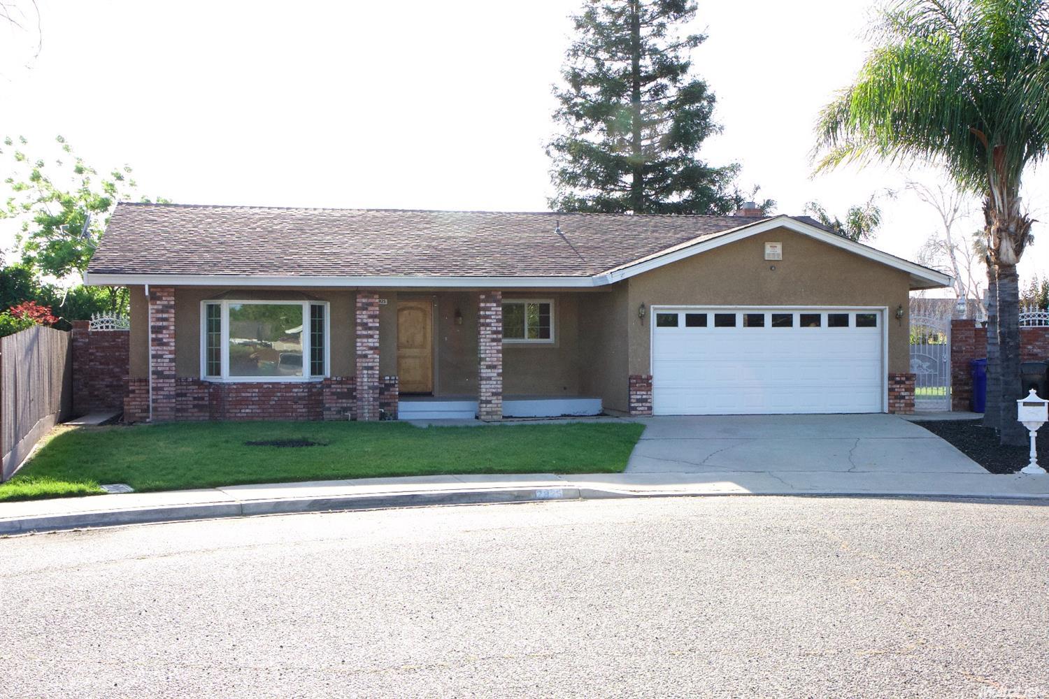 2925 Hughes Ct, Turlock, CA 95382 photo 1