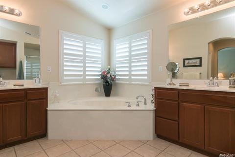 178 Kentucky Ct, Manteca, CA 95337 photo 21