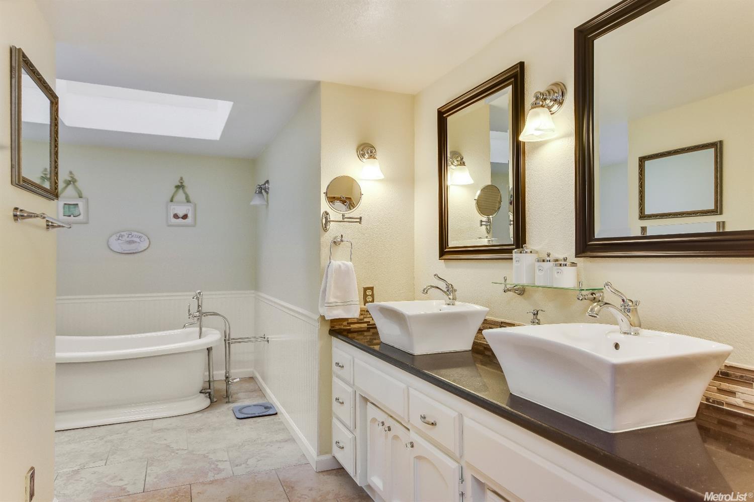 7052 Pine View Dr, Folsom, CA 95630 photo 27