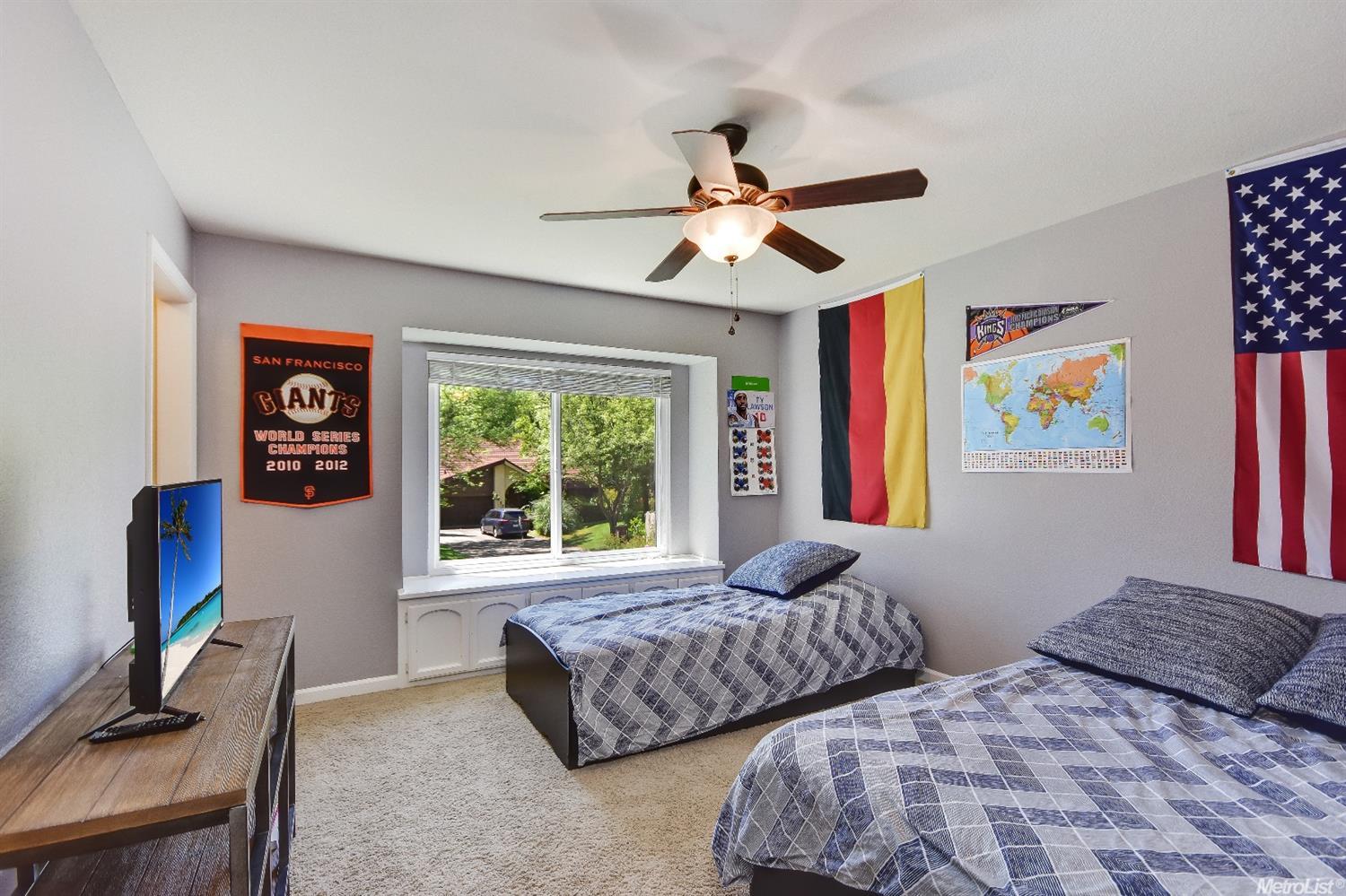 7052 Pine View Dr, Folsom, CA 95630 photo 20
