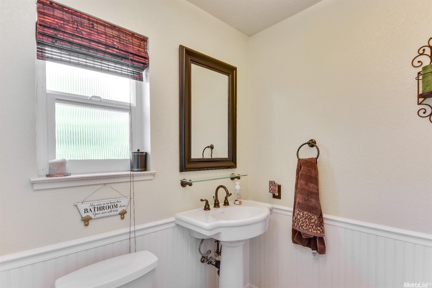 7052 Pine View Dr, Folsom, CA 95630 photo 36
