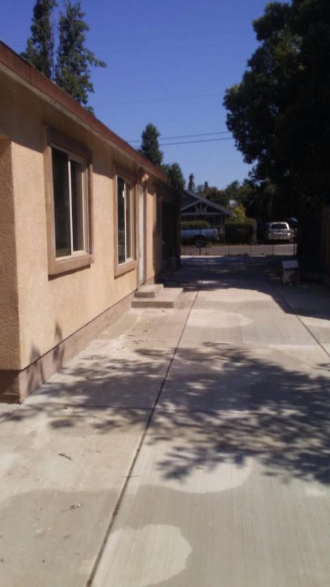 1036 Florence Ave, Modesto, CA 95351 photo 2