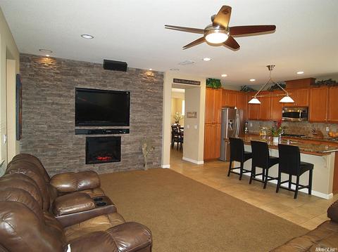 3017 Omega Way, Modesto, CA 95355 photo 4