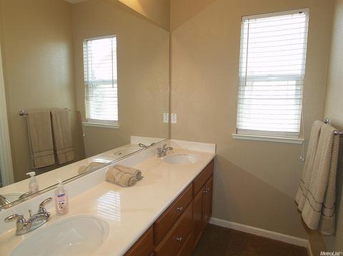 3017 Omega Way, Modesto, CA 95355 photo 32