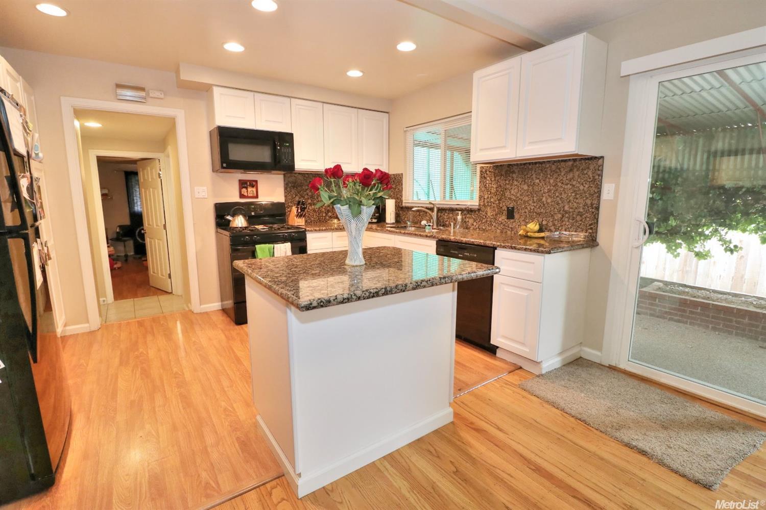 4701 Melvin Dr, Carmichael, CA 95608 photo 13