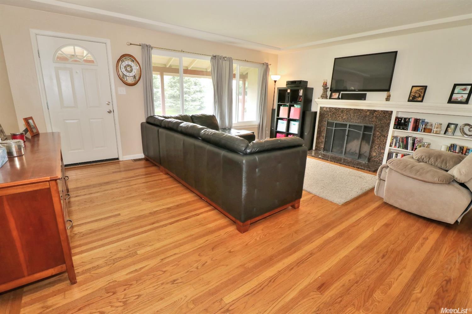 4701 Melvin Dr, Carmichael, CA 95608 photo 7
