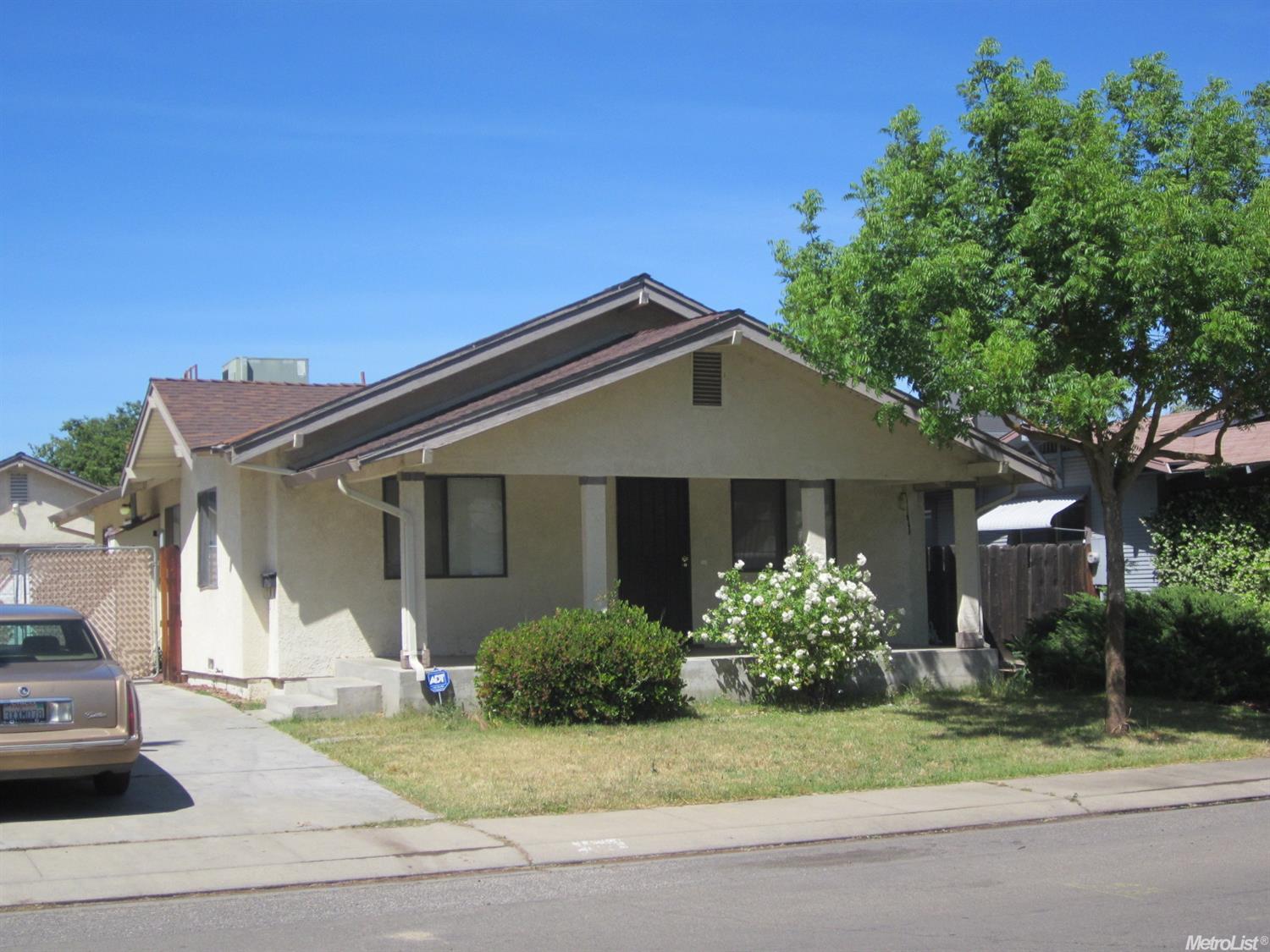 1013 Lombardy Dr, Modesto, CA 95351 photo 1